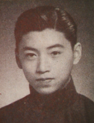 凝固的艺术，永恒的怀念——碑雕艺术与名人的故事