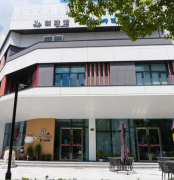 叮咚，Y·CAFE请您领取十月惊喜~