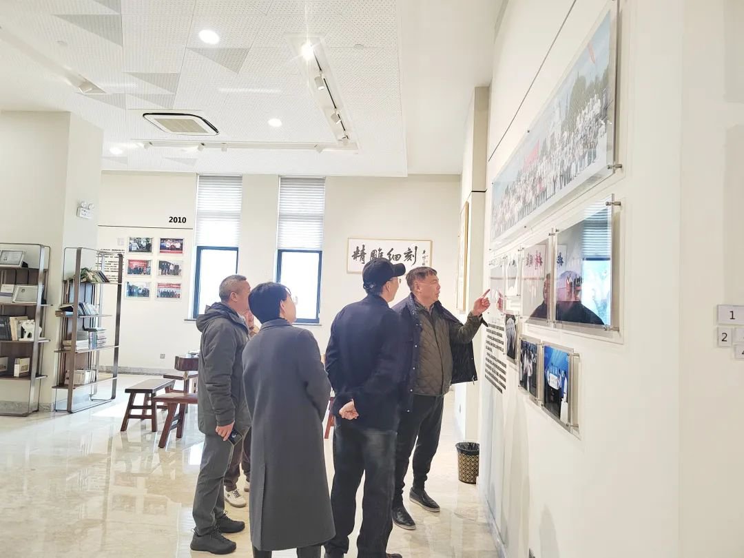 福寿园国际集团王计生总裁携赵宝晨博士莅临亿万先生参观指导